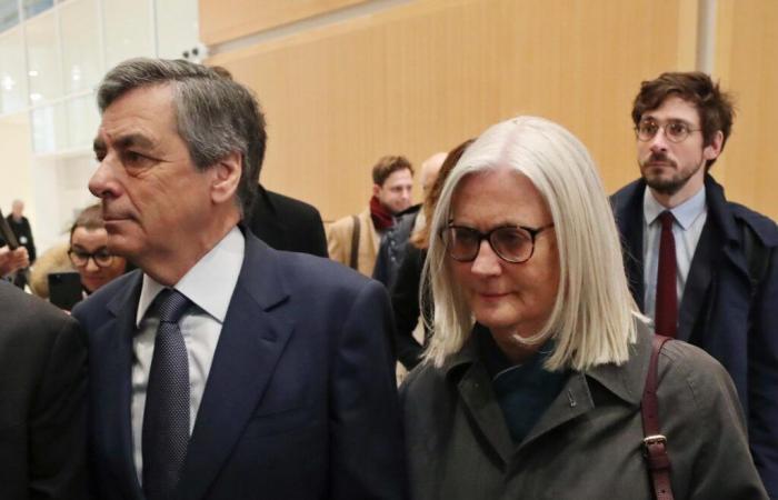 François Fillon proposed to pay 700,000 euros to the Assembly in the affair of his wife's fictitious jobs