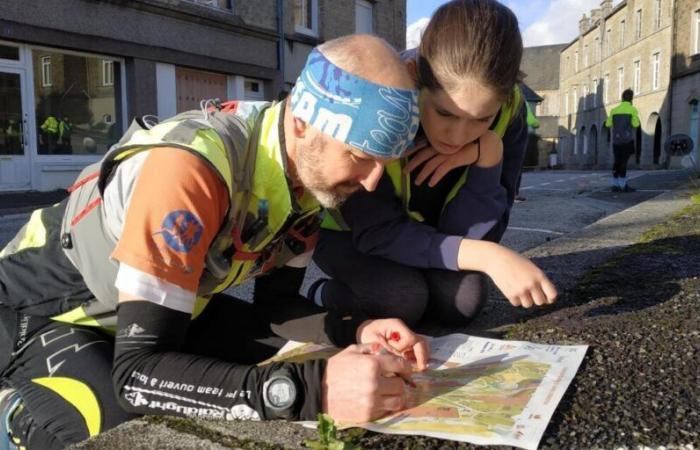 South Channel. An orienteering race between town and forest in Mortain