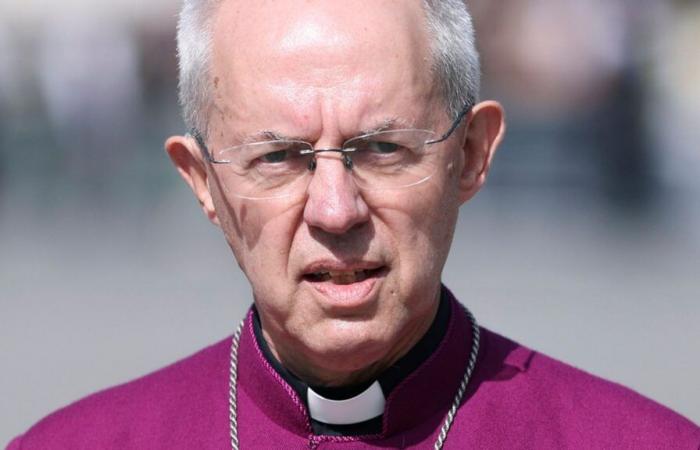 Vicar calls on Archbishop of Canterbury Justin Welby to resign over John Smyth sex abuse scandal | UK News