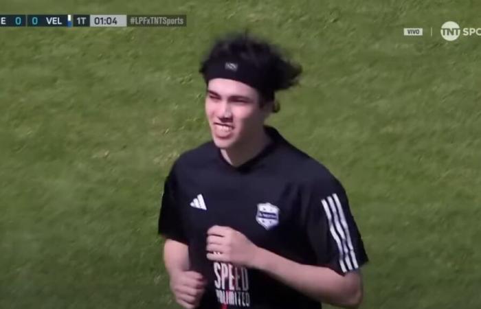 a streamer started in an Argentinian D1 match… and replaced after a minute