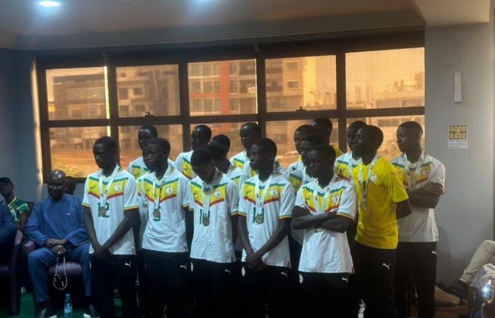 Winners of the UFOA, the U17 Lion Cubs receive a bonus of one million