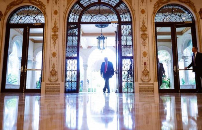 Donald Trump set up a fake war room at Mar-a-Lago