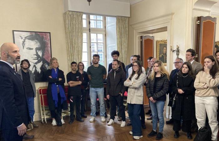 In Aveyron, young volunteers cite civic service as an example