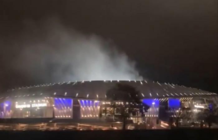 Lyon. The incredible video of Groupama Stadium transformed into a volcano during the derby