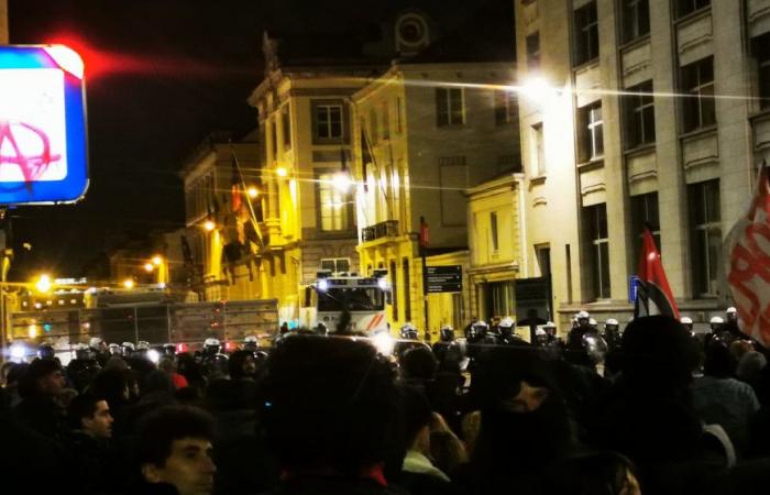 Clashes between police and demonstrators during an action against the arrival of Jordan Bardella in Brussels