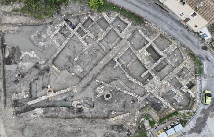 this village reveals medieval remains in the city center