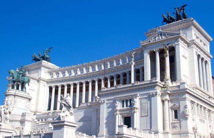 Caesars, presidents and apostles: Viewing the presidential election from Rome