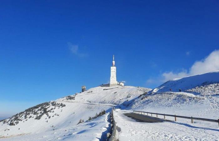 Return of snow on Mont Ventoux: the road on the north side is closed for the winter