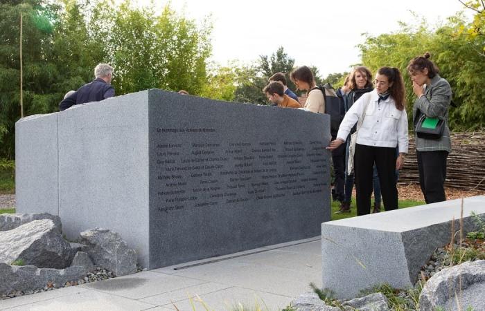 where is the memorial garden project in Paris?