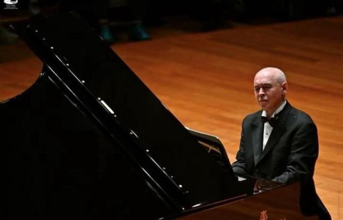 Legendary pianist Ivo Pogorelich begins an exceptional French tour at the Philharmonie de Paris