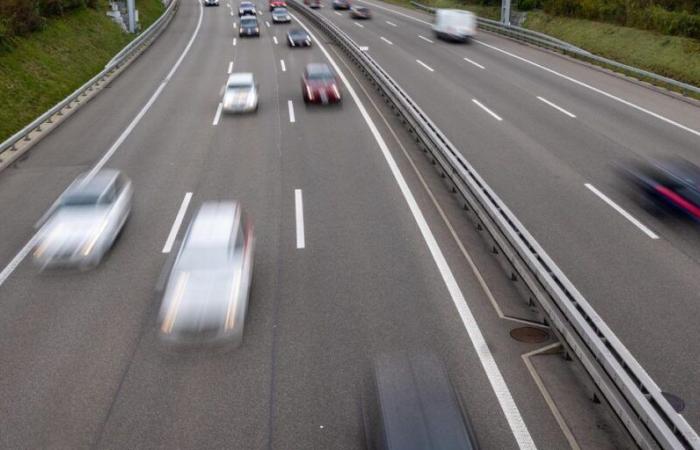 Voting survey: Motorway proposal is losing massive support