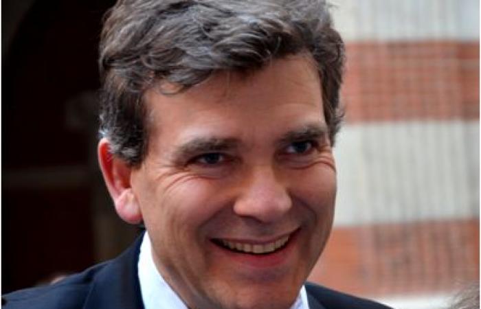 Montebourg on RTL… “we pay for electricity at a crazy price”