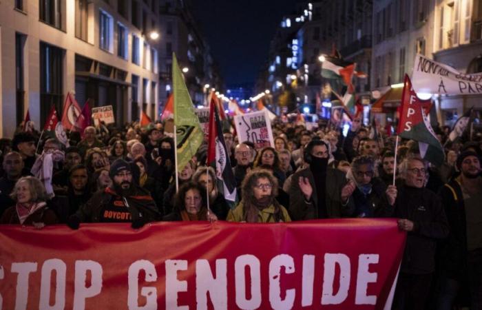 Demonstration in Paris against a gala in support of Israel organized by the far right