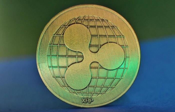 XRP eyes $0.80 breakout amid Robinhood listing