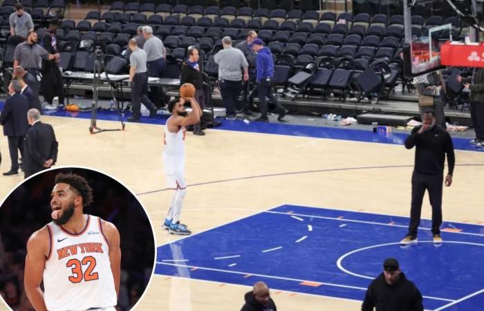 Knicks’ Karl-Anthony Towns shoots free throws after monster night