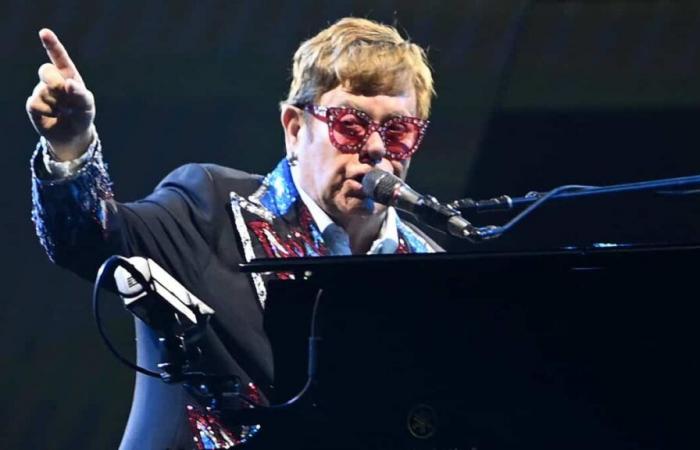 Check out Elton John’s strict diabetic diet