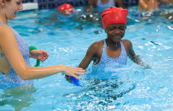 Pilot project | Swimming lessons as a gift in a disadvantaged environment