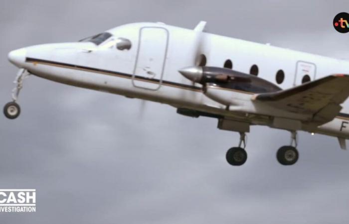 “Cash Investigation” followed the trail of the expensive jet rented by the French police to deport illegal foreigners