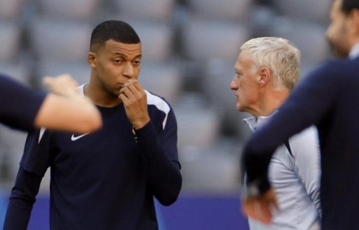 Didier Deschamps gets angry after a question about Kylian Mbappé