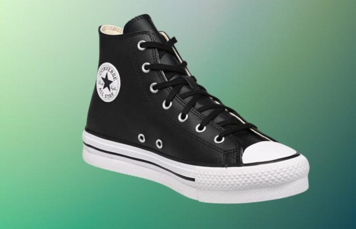 With such a price, this pair of Converse risks going out of stock before this winter