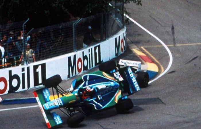 Formula 1 | Schumacher made Hill feel 'useless and talentless'