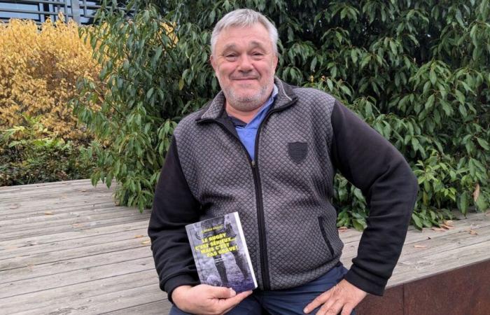 Mr Rusigby brilliantly chronicles amateur rugby in a new book