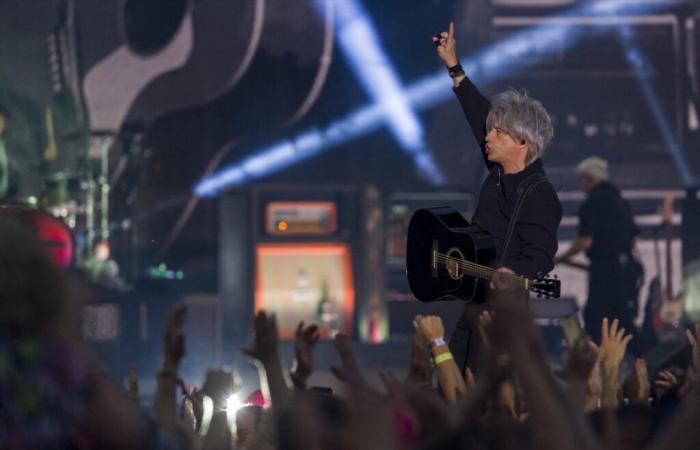 Indochine will allow fans to pay tribute to their deceased loved ones