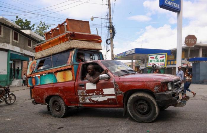 Haiti | Residents flee gang violence in panic in Port-au-Prince