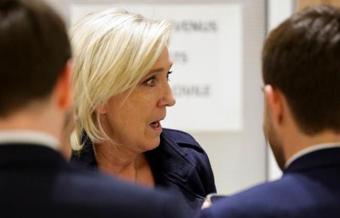 the far right protests against the threat of ineligibility of Marine Le Pen, her opponents call to “respect justice”