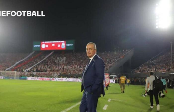 Gustavo Alfaro describes the historic victory against Argentina with one word: “Rebellion”