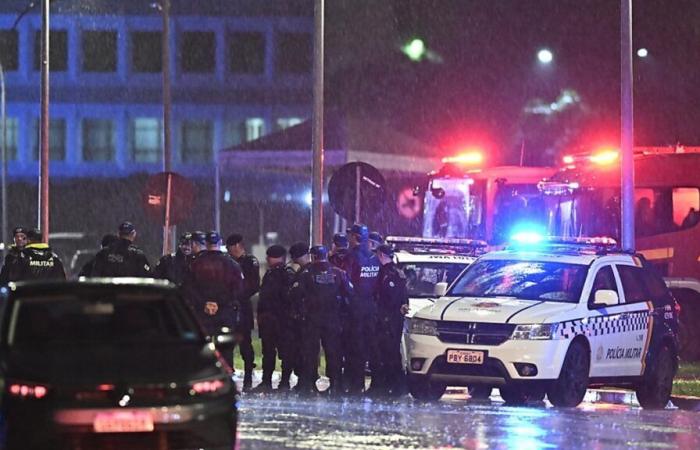 a man explodes in front of the supreme court