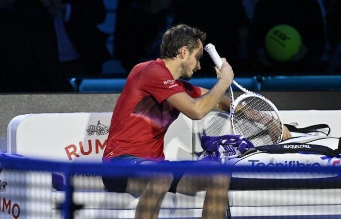 ATP – Finals > Justine Henin on Daniil Medvedev: “His behavior is ridiculous, immature and mind-blowing. It’s a bit deplorable and it doesn’t promote high-level tennis”