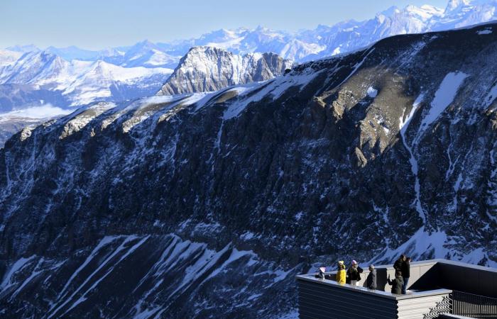 At Glacier 3000, Mario Botta inaugurates the “Eiffel Tower of the Vaudois” with his new restaurant