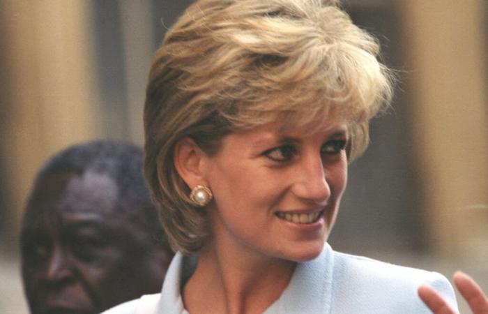 how Lady Di always inspires our seasonal outfits