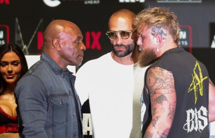 the images of Mike Tyson's weigh-in before facing Jake Paul (and he is in great shape at 58 years old)