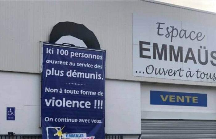 In Laval, the large portrait of Abbé Pierre at the Emmaüs sales area was hidden