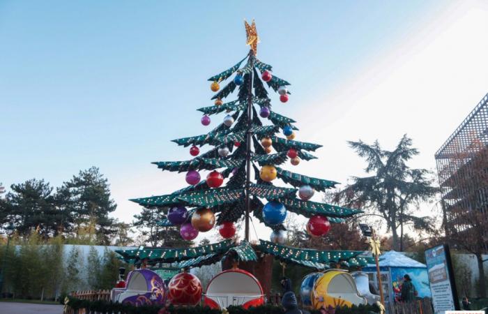 Christmas at the Jardin d’Acclimatation 2024, attractions, rides and lantern festival