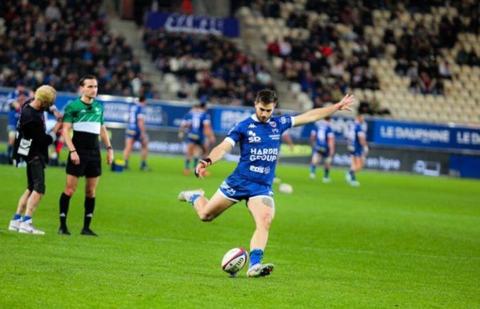 Grenoble in the lead, Oyonnax dark