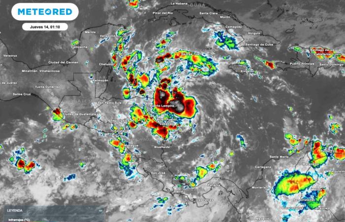 Hurricane in sight? “Sara” threatens to form in the Caribbean and could become the second hurricane of November!