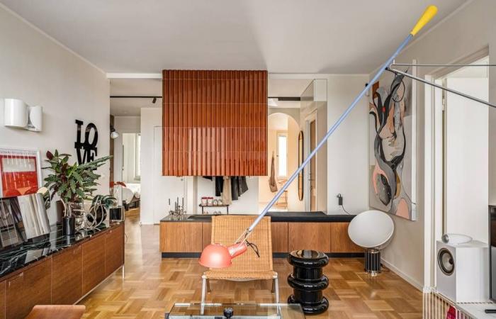 A renovated 87m2 apartment with a mid-century spirit