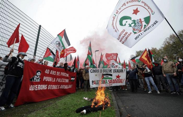 Israeli-French match under heavy pressure: Solidarity with Palestine reaffirmed in Paris and the voice of the people snubbed by its political leaders