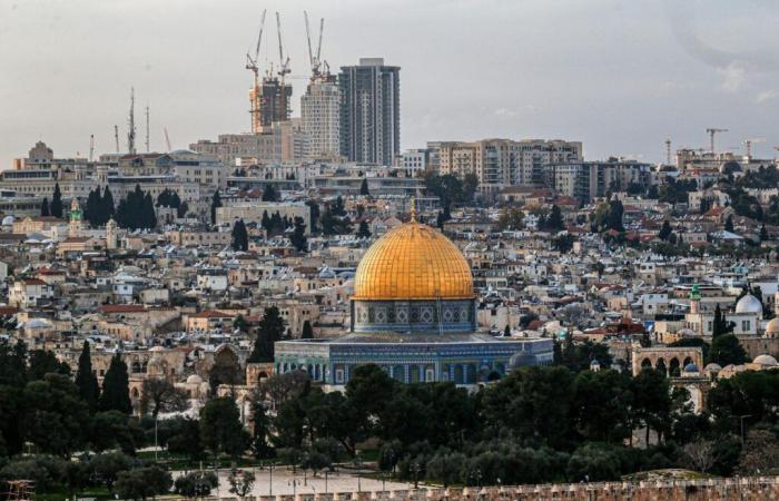 Paris calls Israel to account after demolition of cultural center