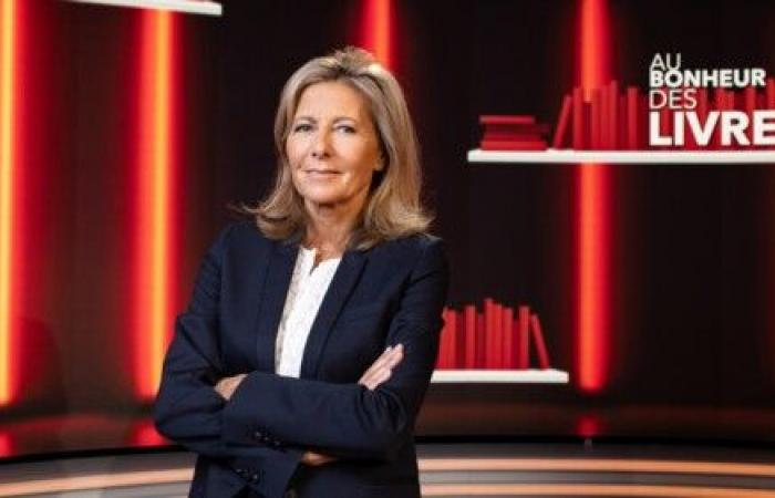 “To the joy of books – François Hollande: A historian president”, presented by Claire Chazal