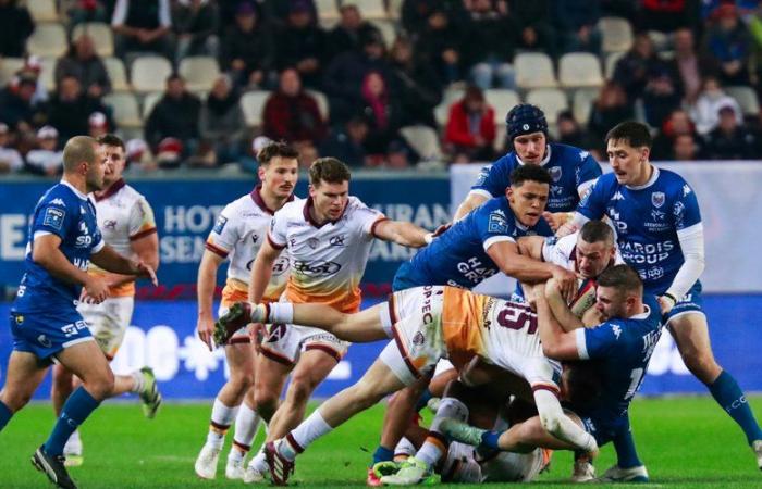 Pro D2 – Grenoble remains intractable at home against Soyaux Angoulême and takes the lead alone thanks to the bonus