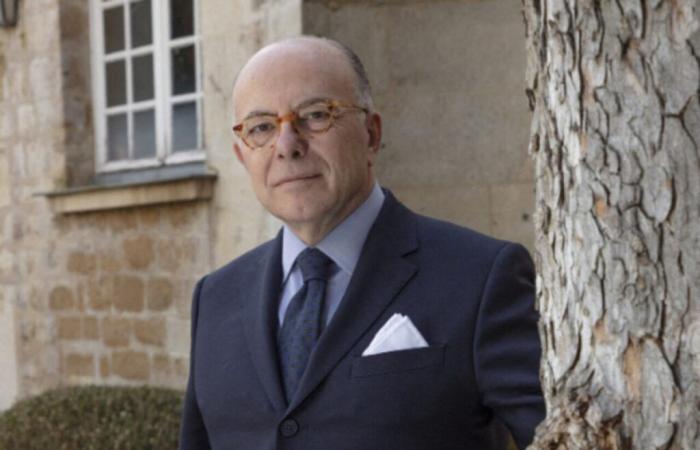 Former Prime Minister Bernard Cazeneuve invited to a book fair near Caen