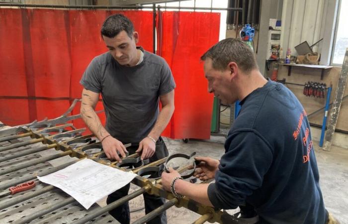 This Manche company is redoing the gates of Notre-Dame de Paris cathedral