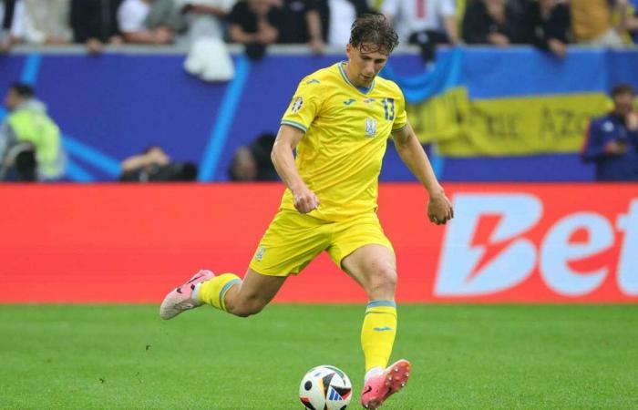 Chelsea and Tottenham are competing for a Ukrainian defender!