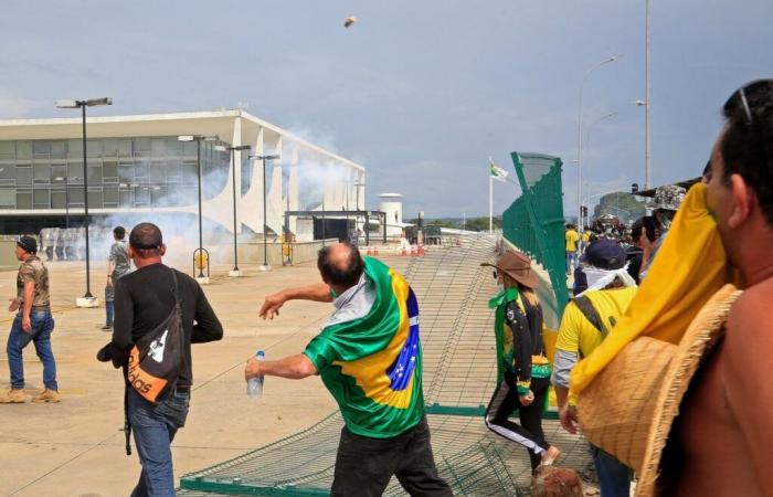 2023 riots in Brasilia: Argentine justice orders the arrest of 61 Brazilians