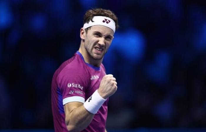 Casper Ruud before his match against Jannik Sinner in the semi-finals of the ATP Finals (Tennis)