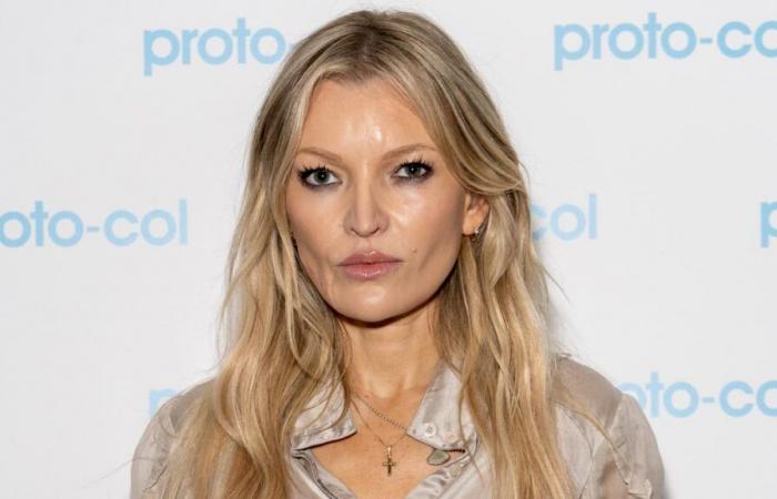 Kate Moss Still Cries Over Being Photographed Topless As A Teen